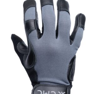 25040X Essential Glove 01 683x1024 1